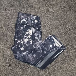 Lululemon Capri Leggings